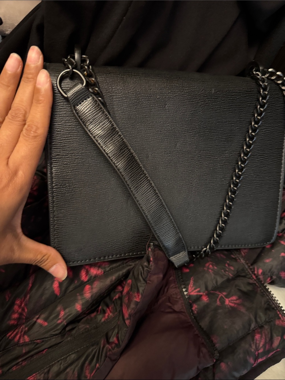 Inspired Saint L.  Black Textured Leather Chain Shoulder Bag - Picture 5 of 5